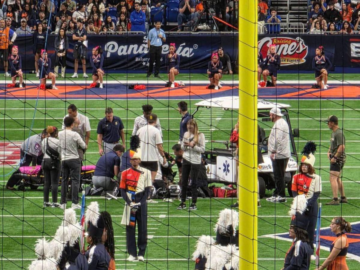 Así fue la mortal caída de un aviador de EE UU en exhibición de rapel antes del UTSA-Navy