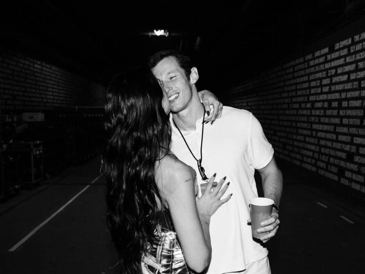 Una conversación literaria encendió la chispa entre Dua Lipa y Callum Turner