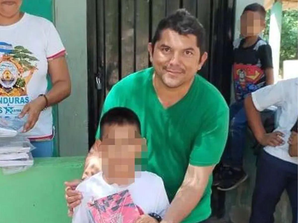 Sicarios habrían entrado a la escuela para impartir charla: crimen del maestro Alex Castro