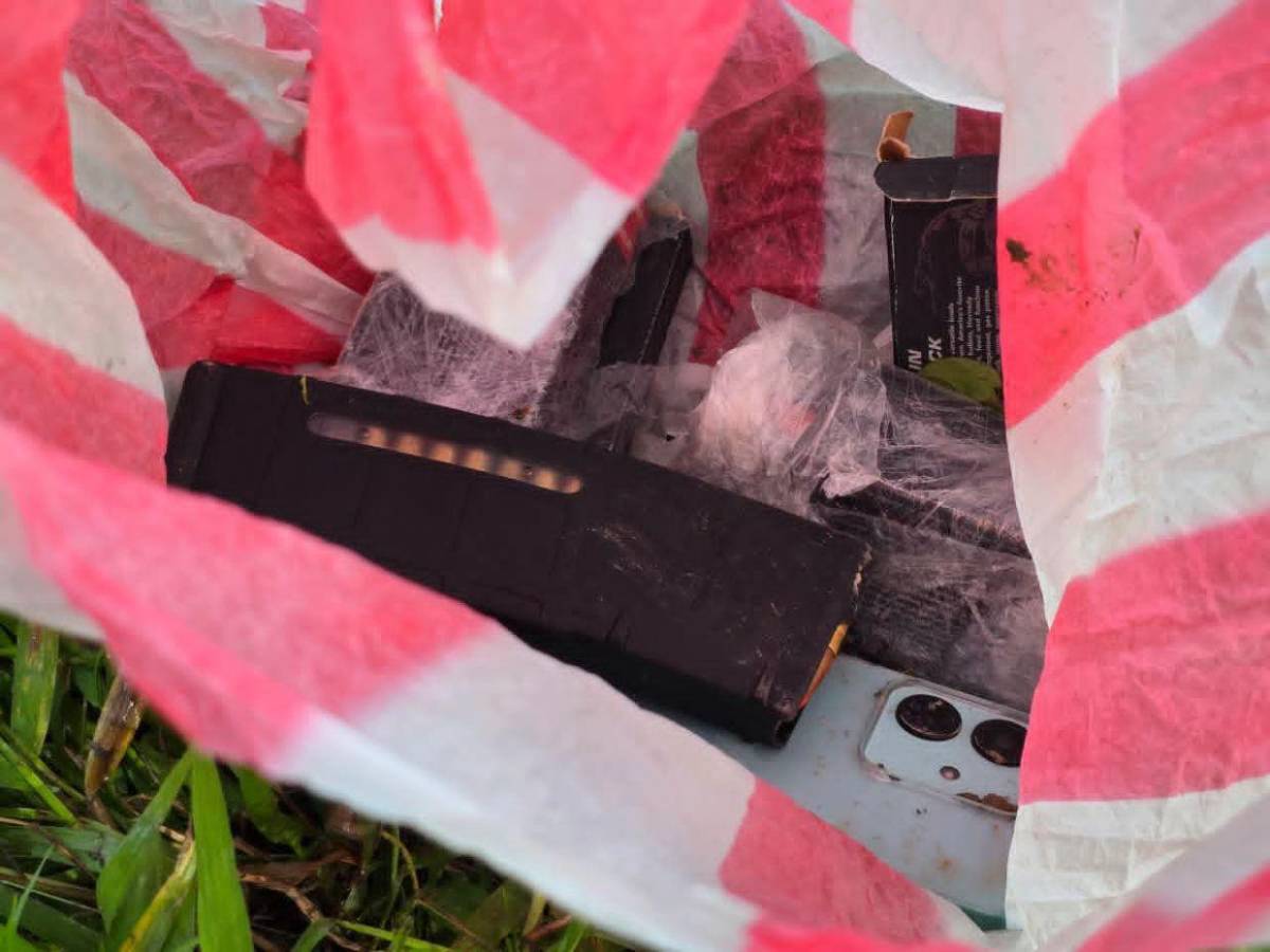Fusiles AR-15 y municiones: el arsenal decomisado a los siete sospechosos de la masacre de Rigores