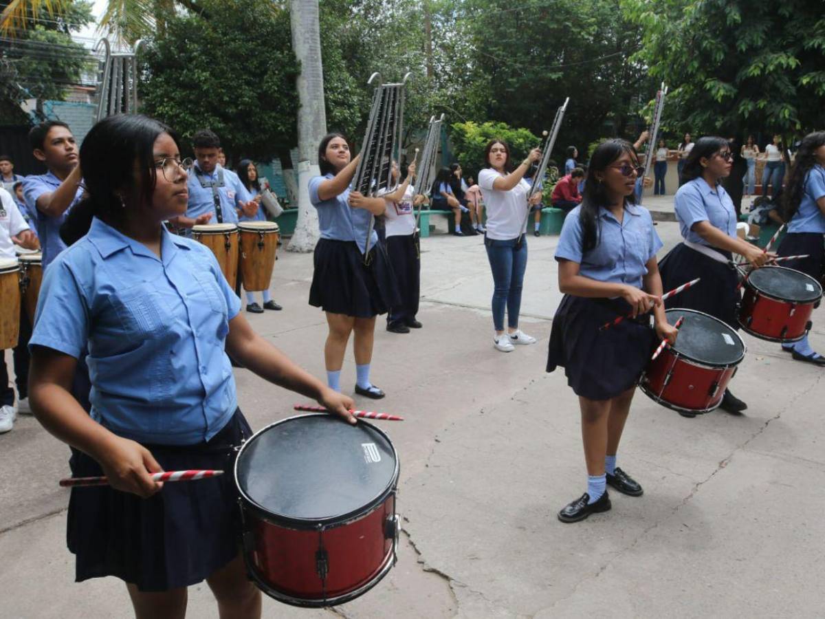 Con ritmos tradicionales y modernos, banda del Jesús Milla Selva se prepara para el 15 de septiembre