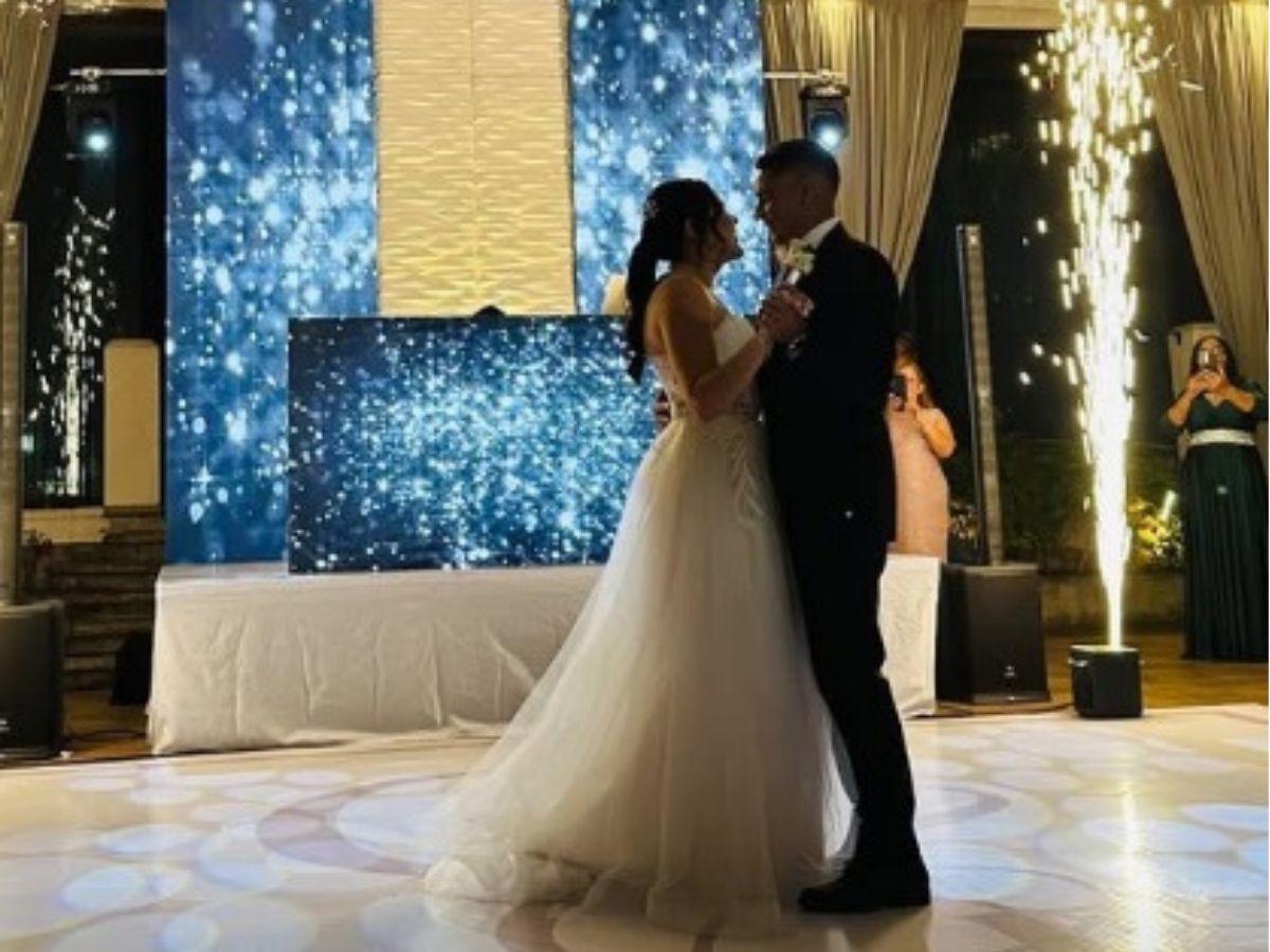 Así fue la boda de Carlos Pineda y Daniela Hernández; salón, invitados y la fiesta