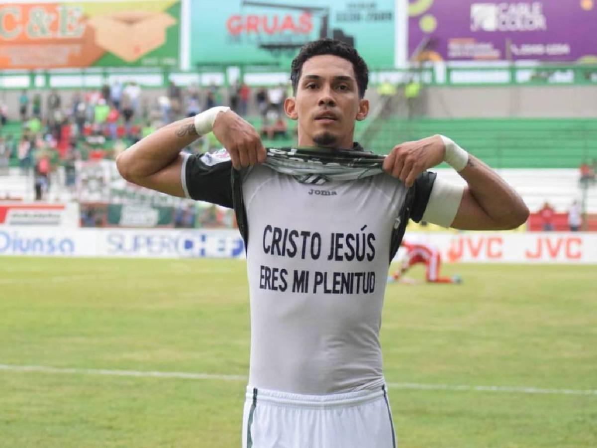 La larga lista de futbolistas de Honduras que están sin contrato