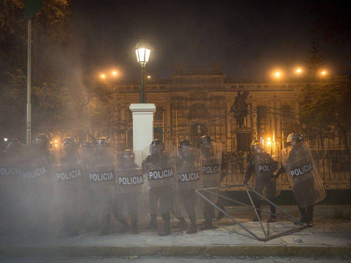 Las imágenes que dejan las protestas contra el gobierno en Perú