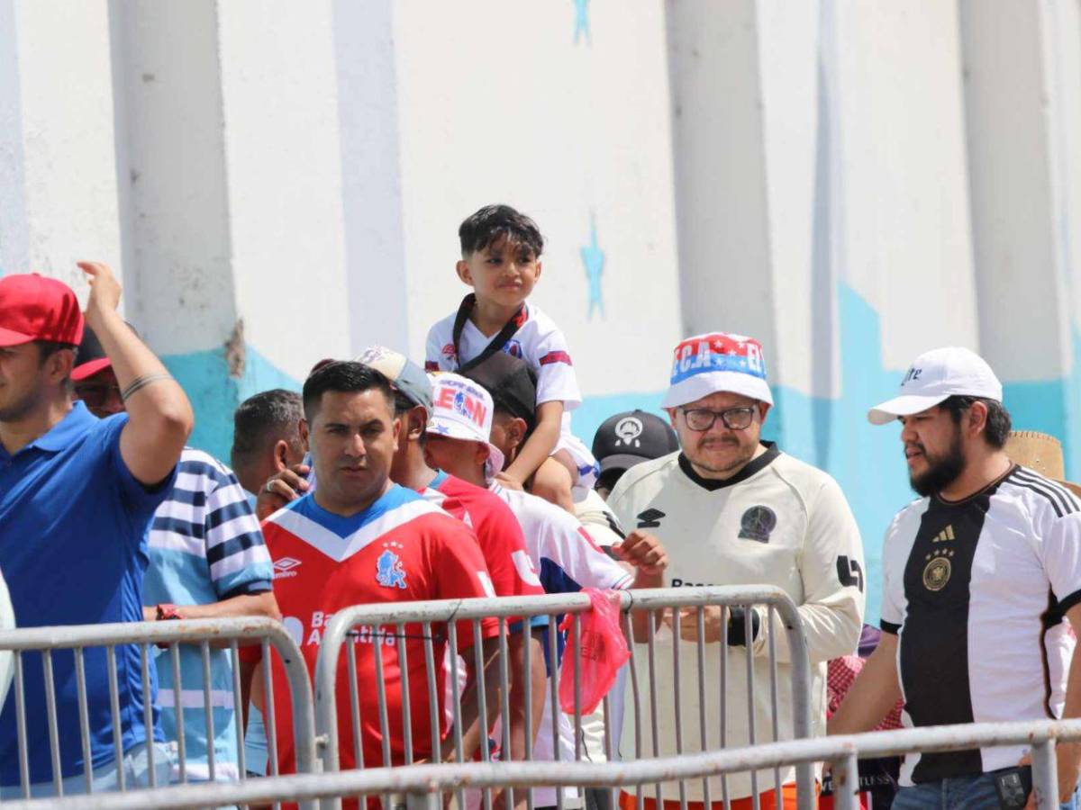 Cientos de olimpistas presentes en la final con el sueño de conquistar la 39