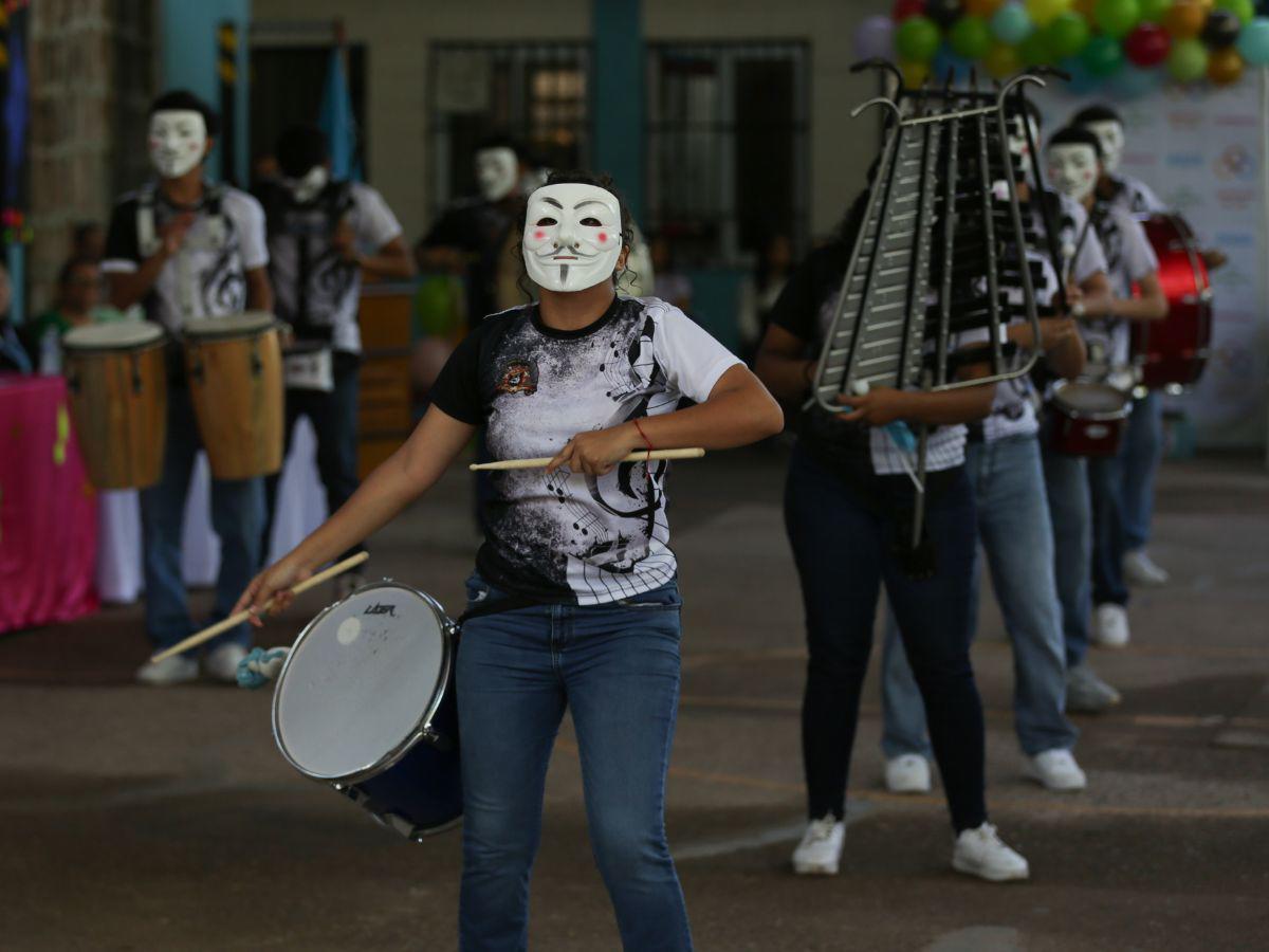 Al ritmo de la salsa: así se robará el show la banda de guerra del Instituto Nimia Baquedano