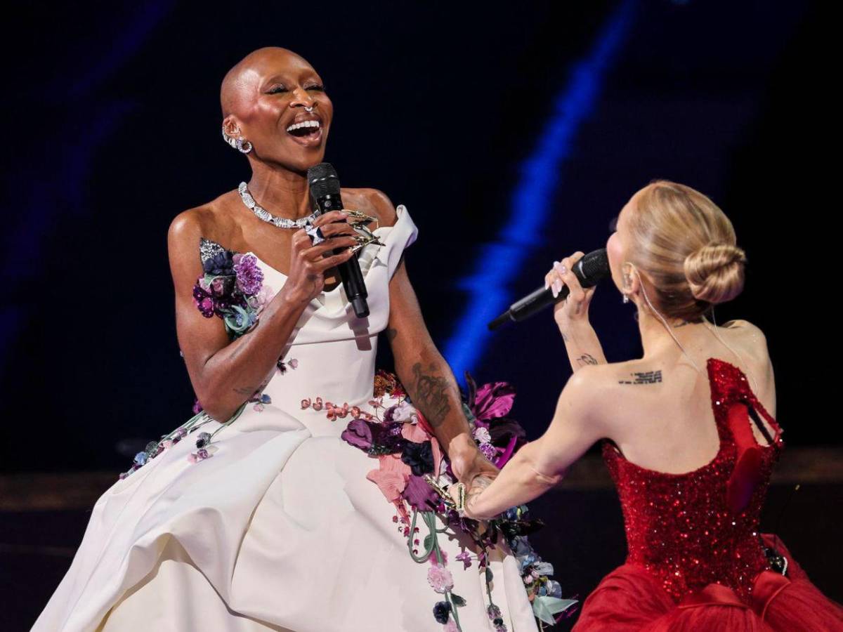 Ariana y Cynthia hacen  impresionante show durante los Oscar 2025