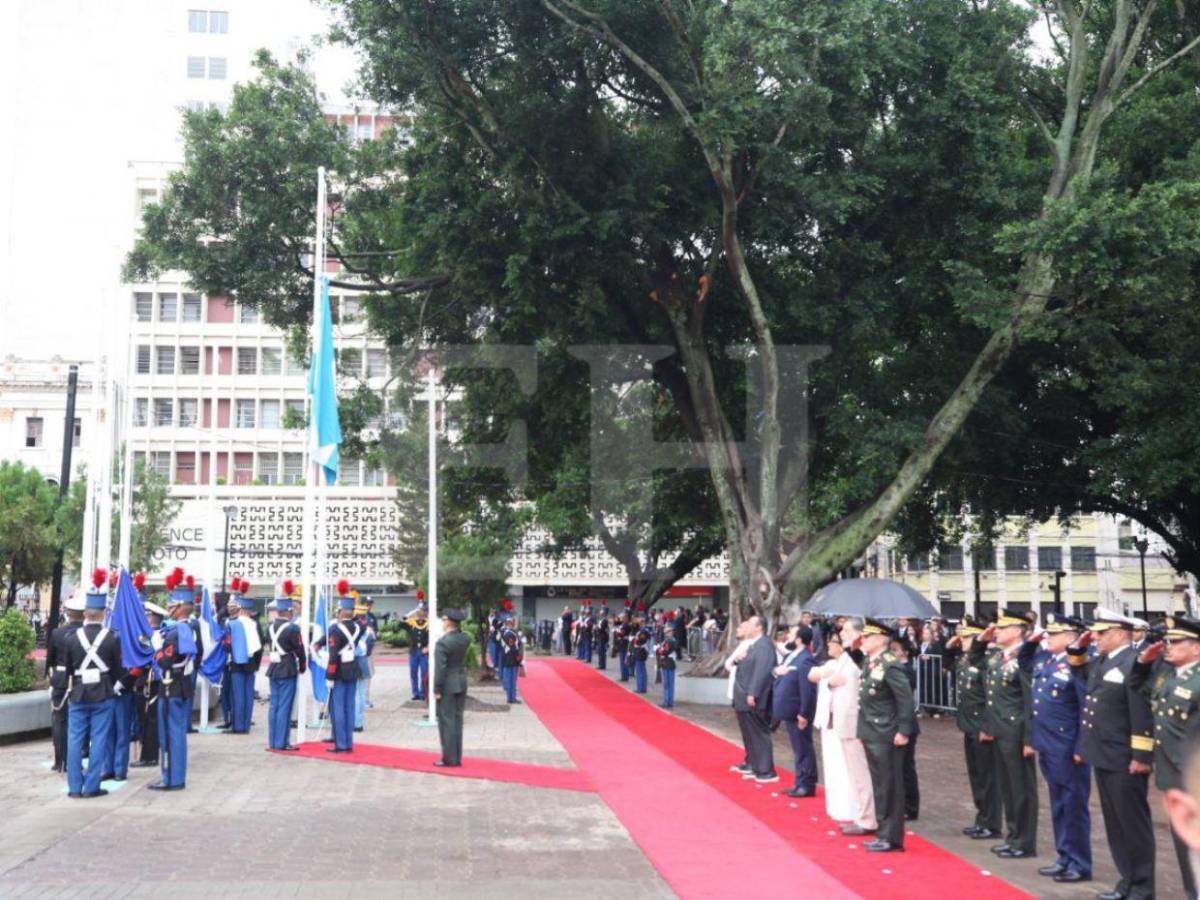 Así fue el acto del grito de independencia en la capital