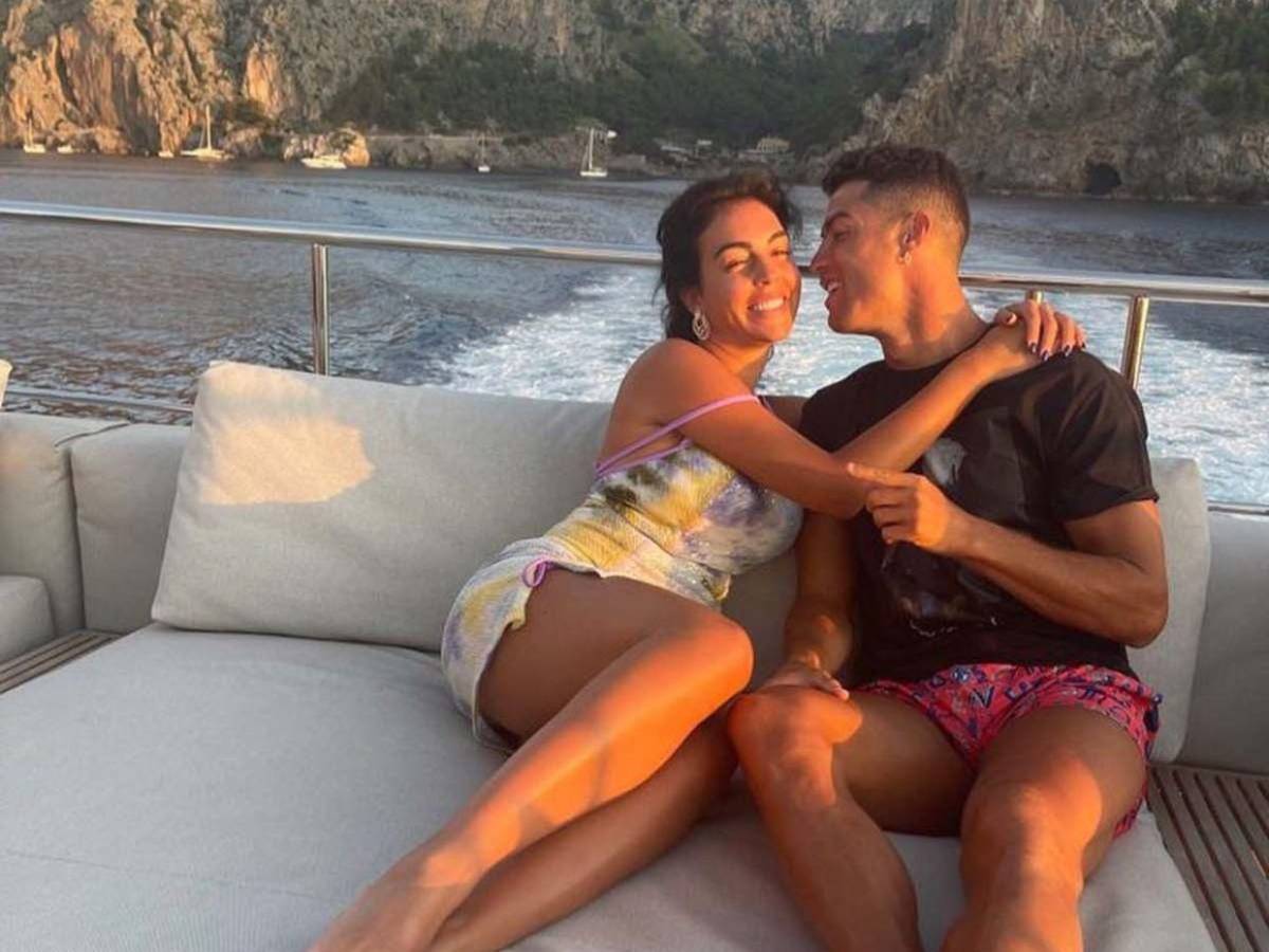 ¿Cuánto cuesta el anillo de diamante que Cristiano Ronaldo le dio a Georgina?