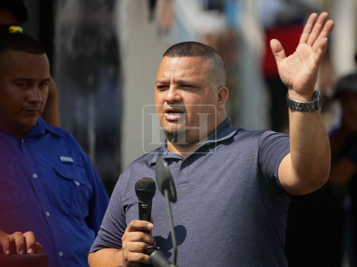 “Sí se pudo”: cientos de afectados de Koriun esperan a Iván Velásquez en Támara