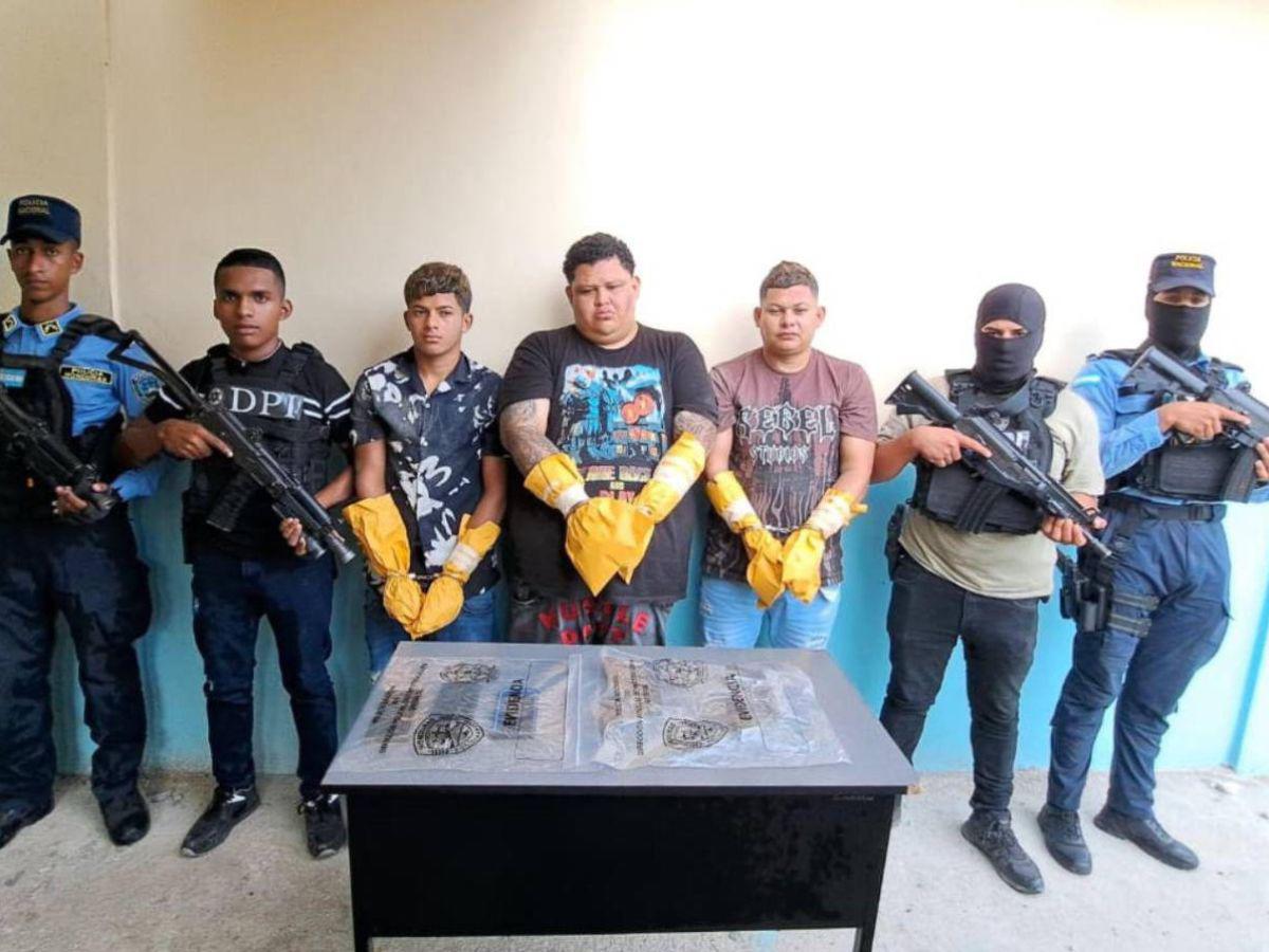 Cuadro a cuadro: el momento en que asesinan a dos hombres en una discoteca de Sabá, Colón