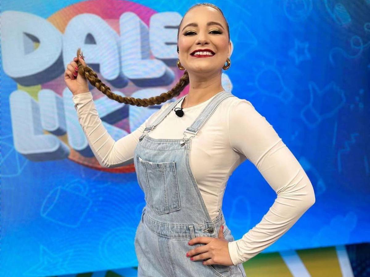 En su memoria y legado, sacan del aire programa donde laboraba Mayra Tercero