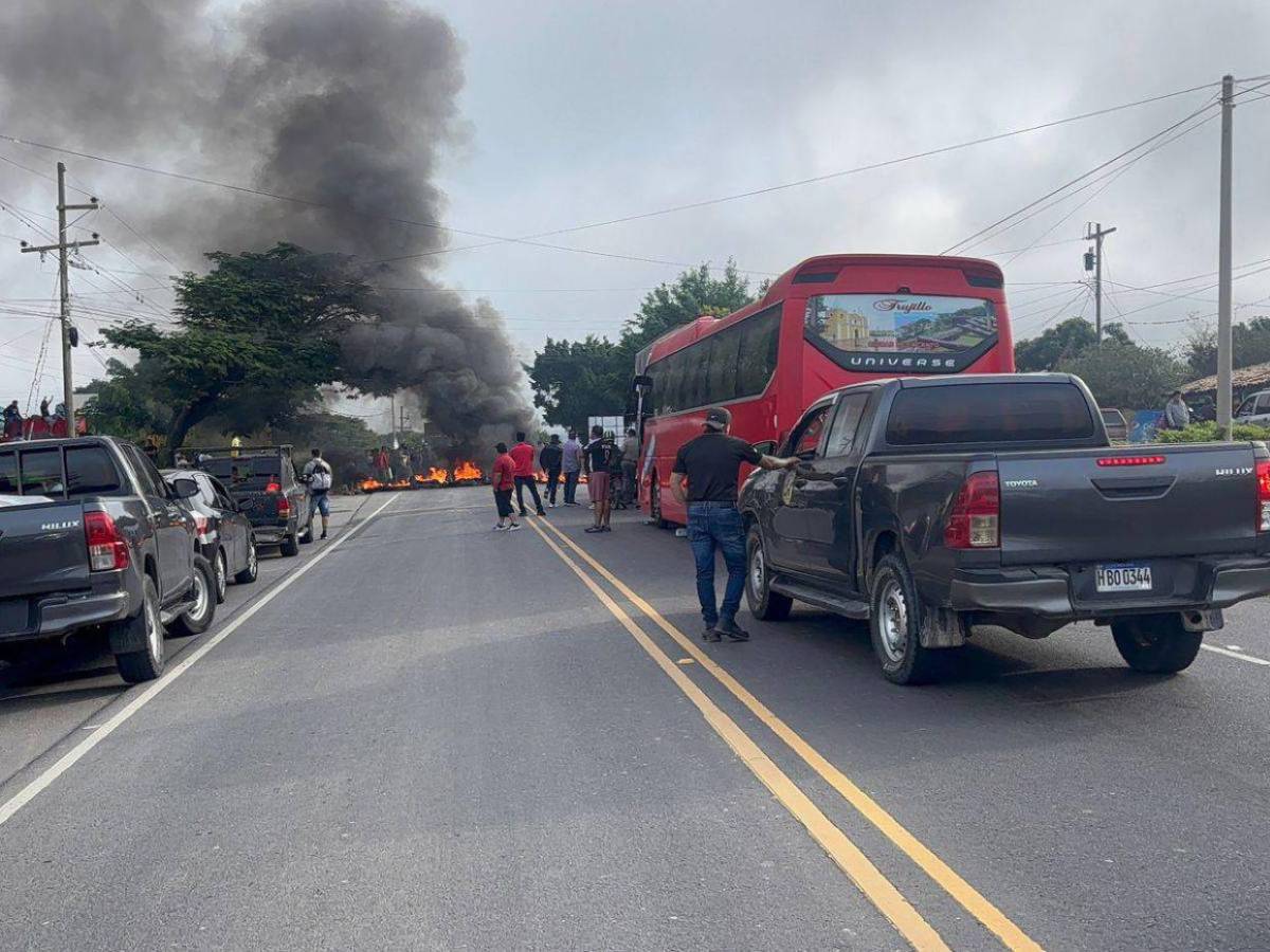 Enfrentamiento y varios detenidos dejó manifestación en carretera hacia Olancho