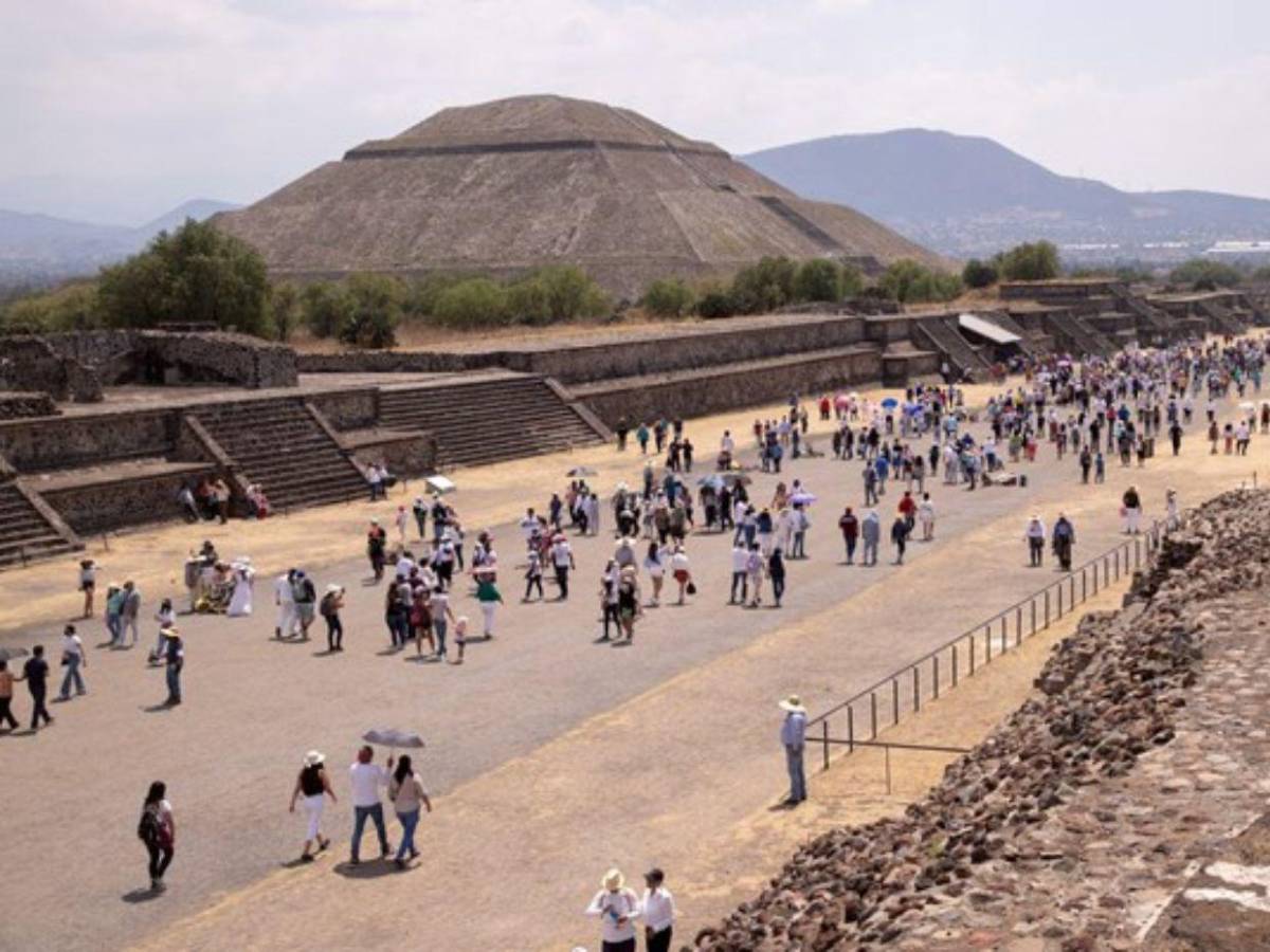 Tragedia en Teotihuacán, México: al menos dos muertos y 13 heridos deja tiroteo