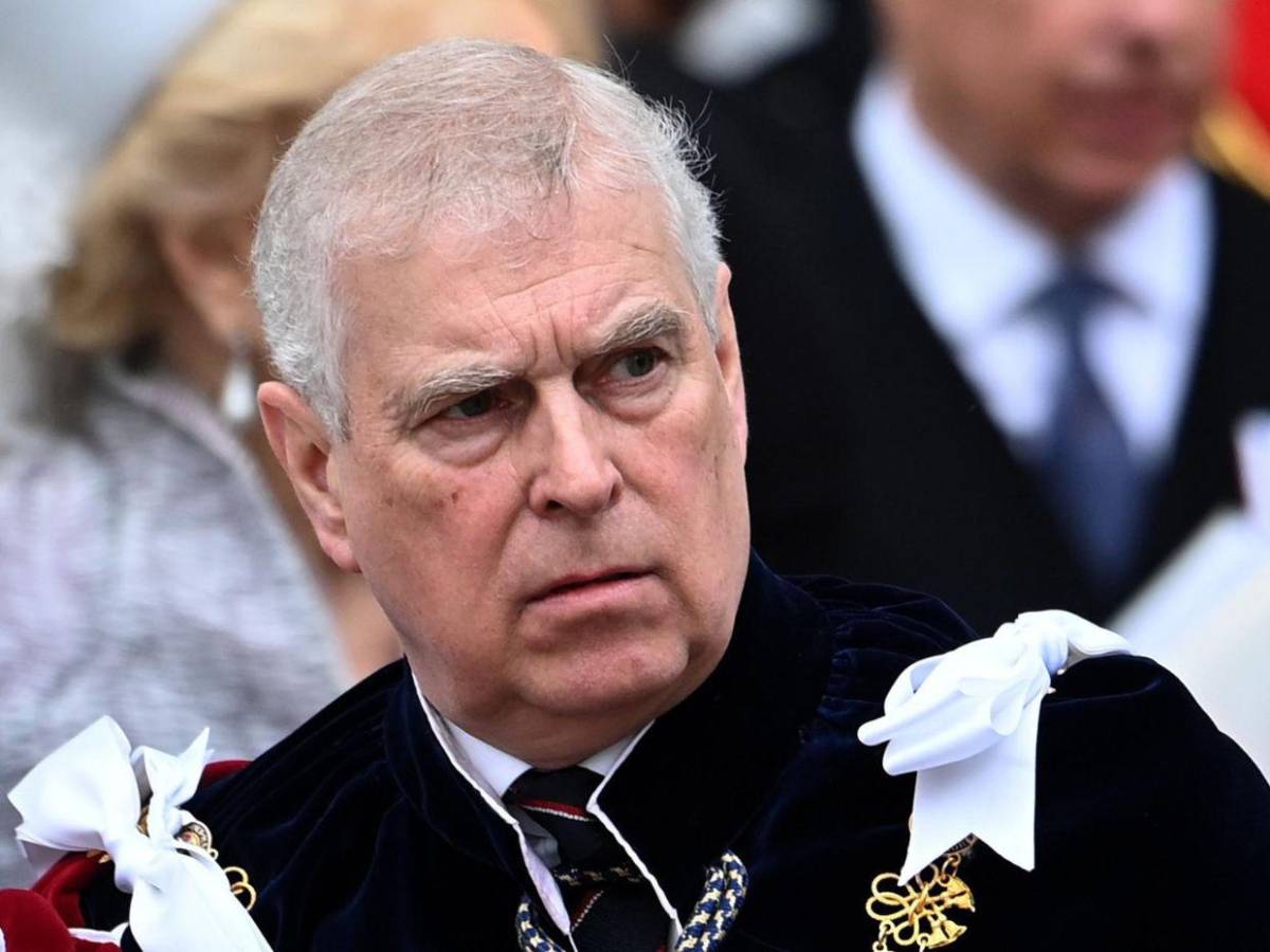 Abuso sexual y un espía chino: Así fue la caída en desgracia del príncipe Andrés