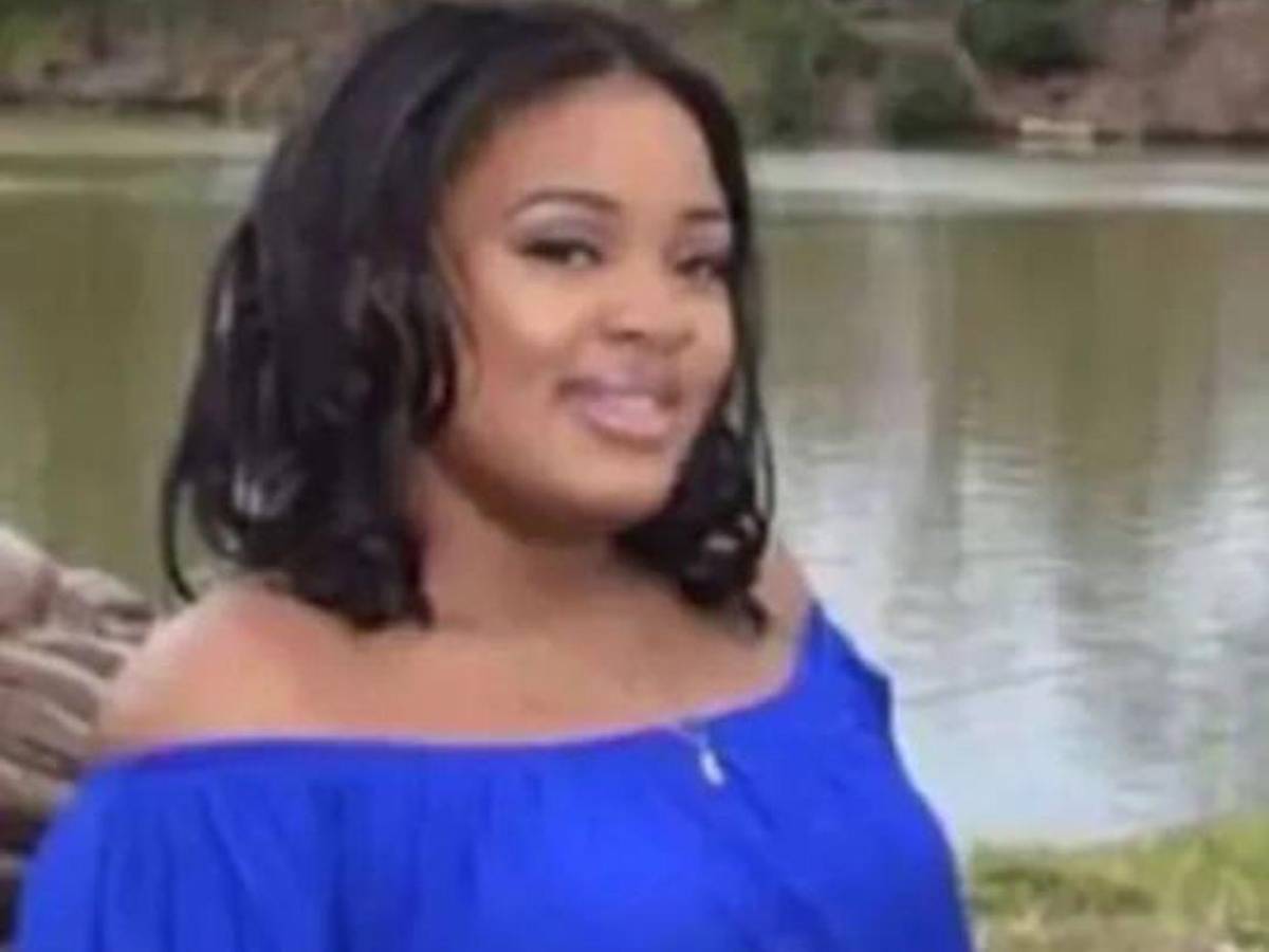 Caso de Adriana Smith: tiene muerte cerebral y no la desconectan por estar embarazada