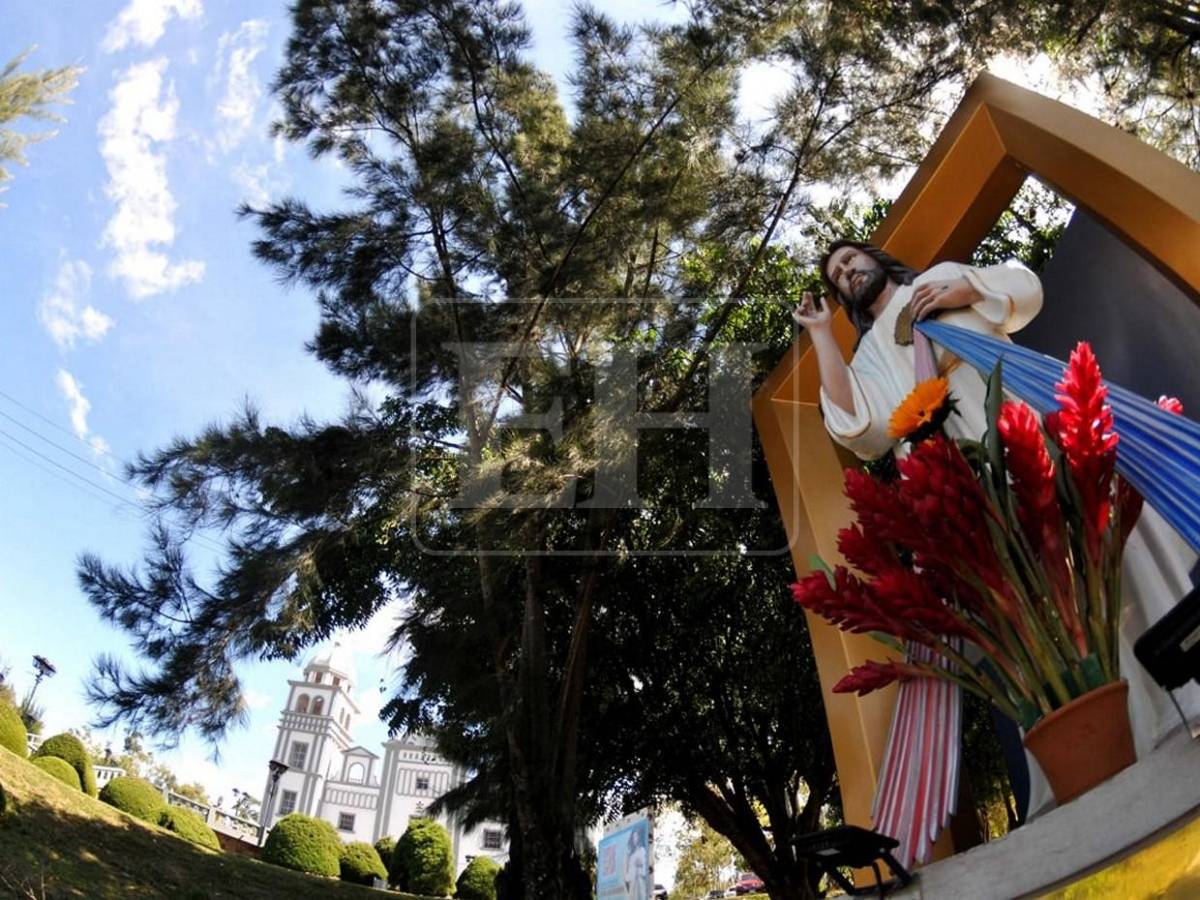 Horarios y actividades: con fe la Iglesia Católica celebra Domingo de Resurrección