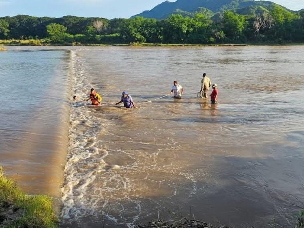 ¿Qué se sabe del paradero del abogado Edwin Morales, arrastrado por la corriente del río Guacirope?