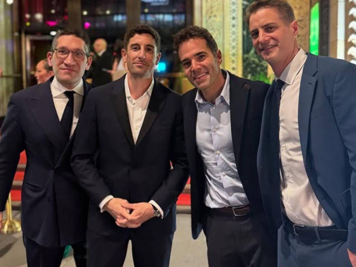 Jason Biggs de American Pie sorprende con drástica pérdida de 40 libras