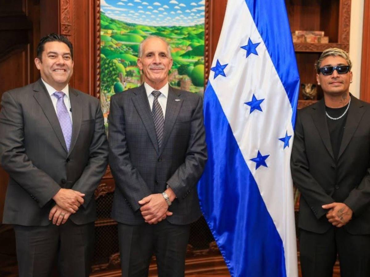 Juego de tiktokers de Supremo vs Perú en Tegucigalpa: el apoyo de Nasry Asfura y su gobierno
