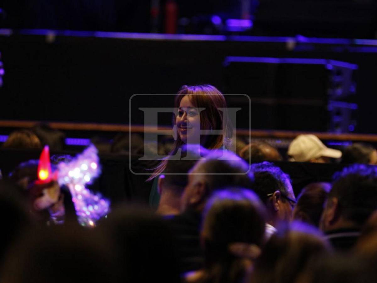 Air Supply hace cantar a Tegucigalpa con sus grandes clásicos en el Coliseo