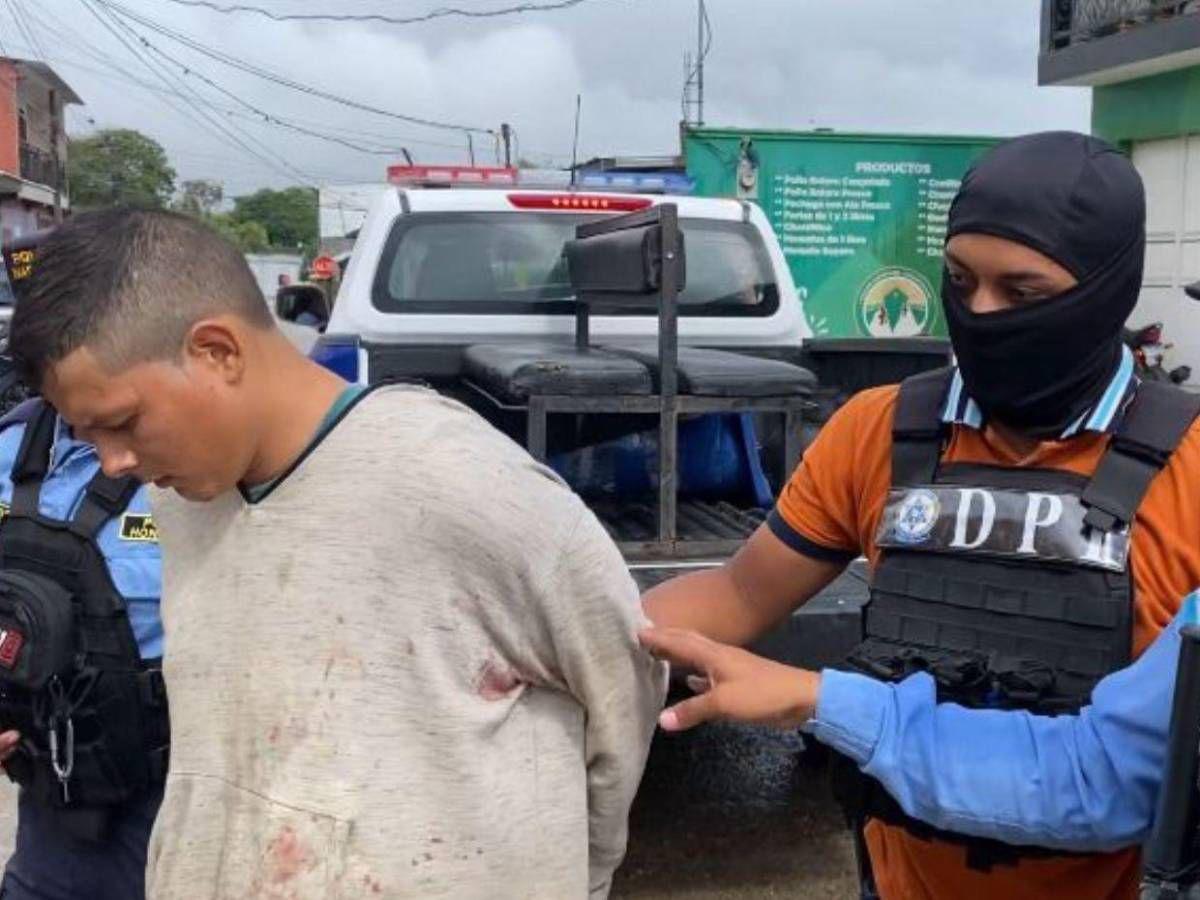 Joel y Kelvin, hombres con trastornos mentales que mataron a sus padres: la historia se repite