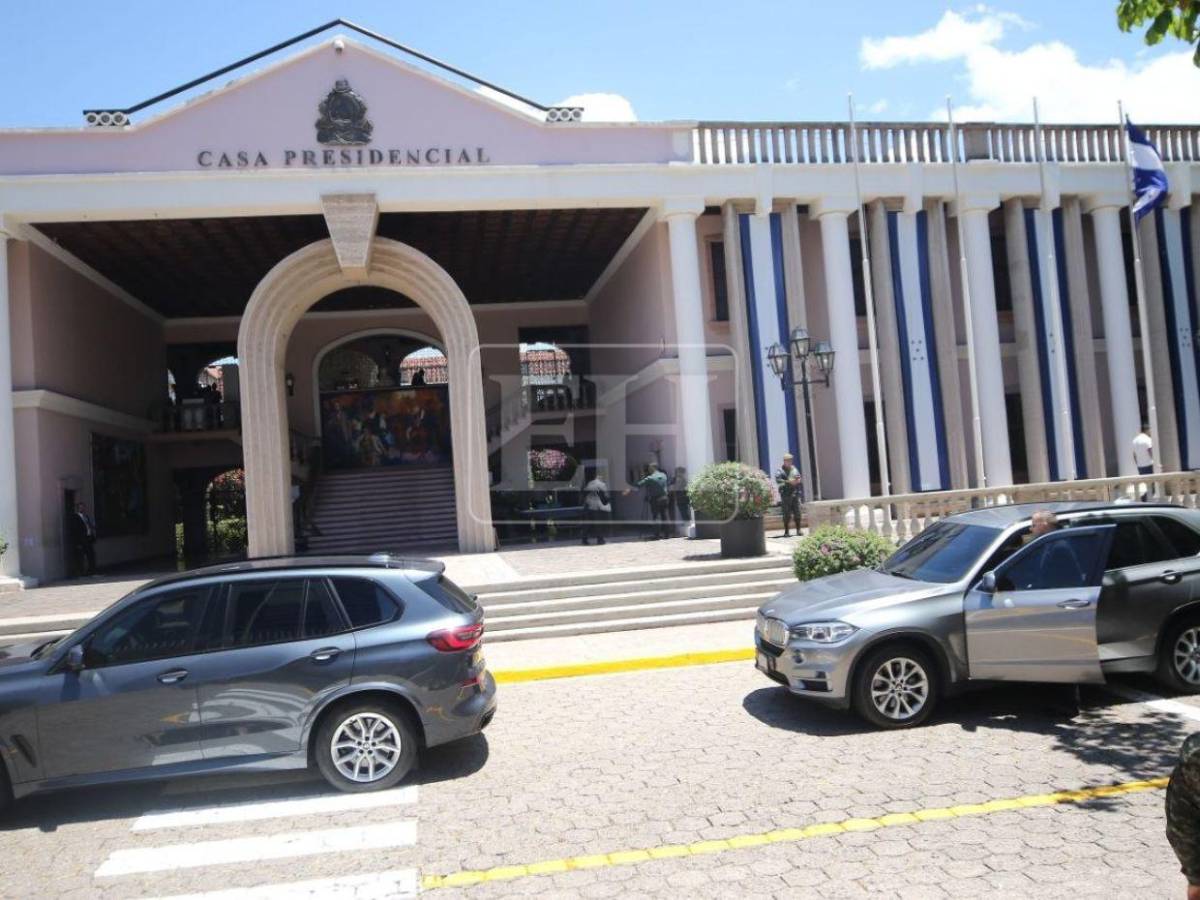 Bajo fuerte blindaje: Kristi Noem y Nasry Asfura se reunieron en Casa Presidencial