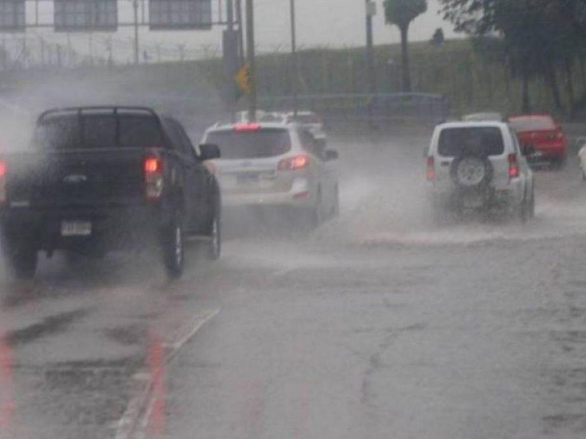 Vienen más lluvias con granizo: Copeco detalla las zonas de Honduras donde podría caer
