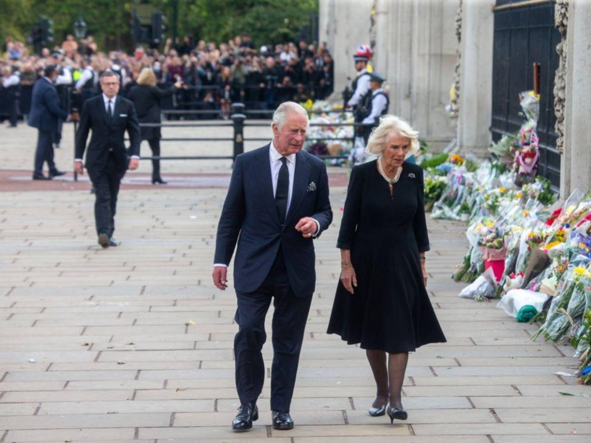 Su tiempo es valioso: Rey Carlos III prepara una Navidad especial mientras continúa su batalla contra el cáncer