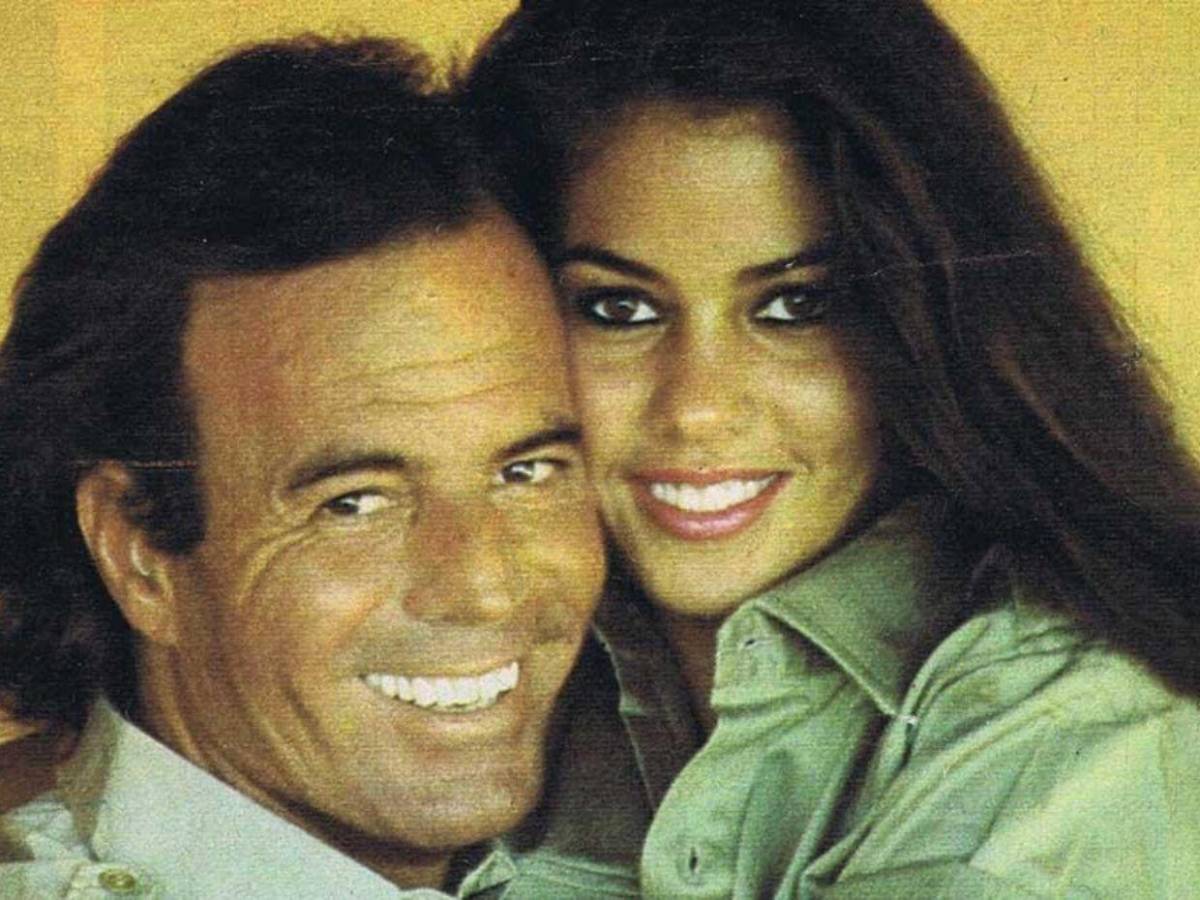 Julio Iglesias demanda a diario español que publicó acusaciones de abuso sexual en su contra