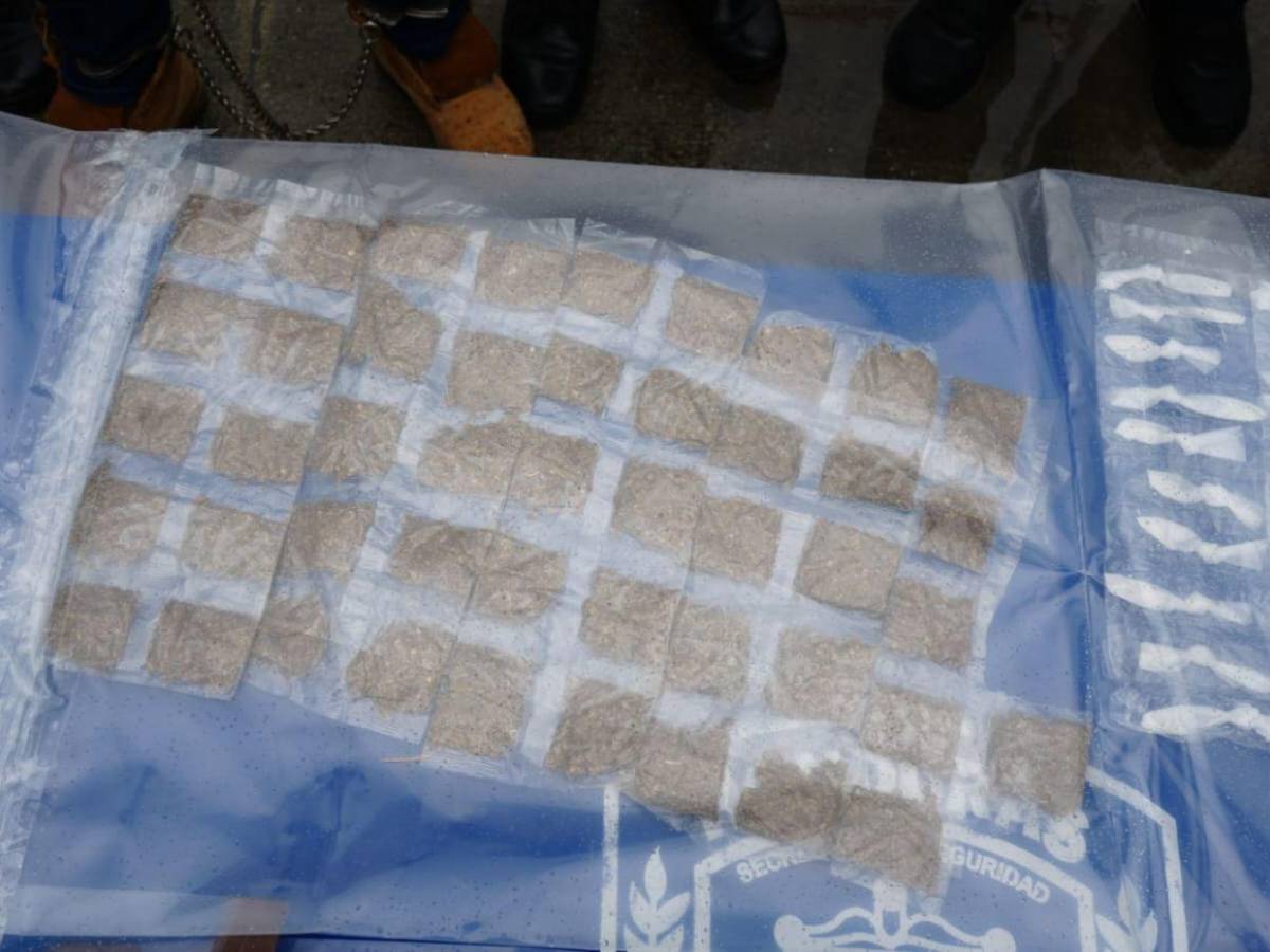 Encadenados de pies a manos: “Ready” y “El Chino”, terroristas de la MS-13 capturados en Choloma