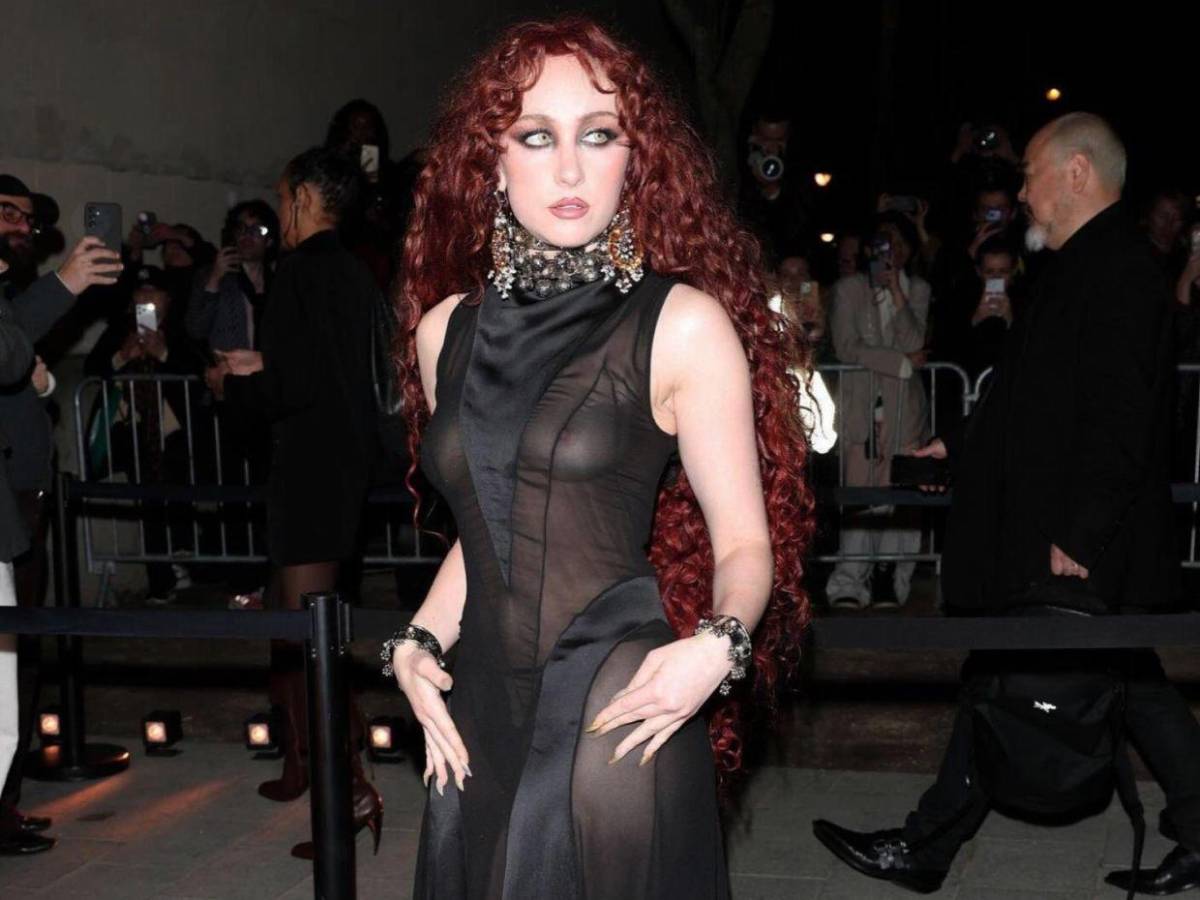 Chappell Roan, vetada en Río por hacer llorar a la hija de Jude Law en Brasil