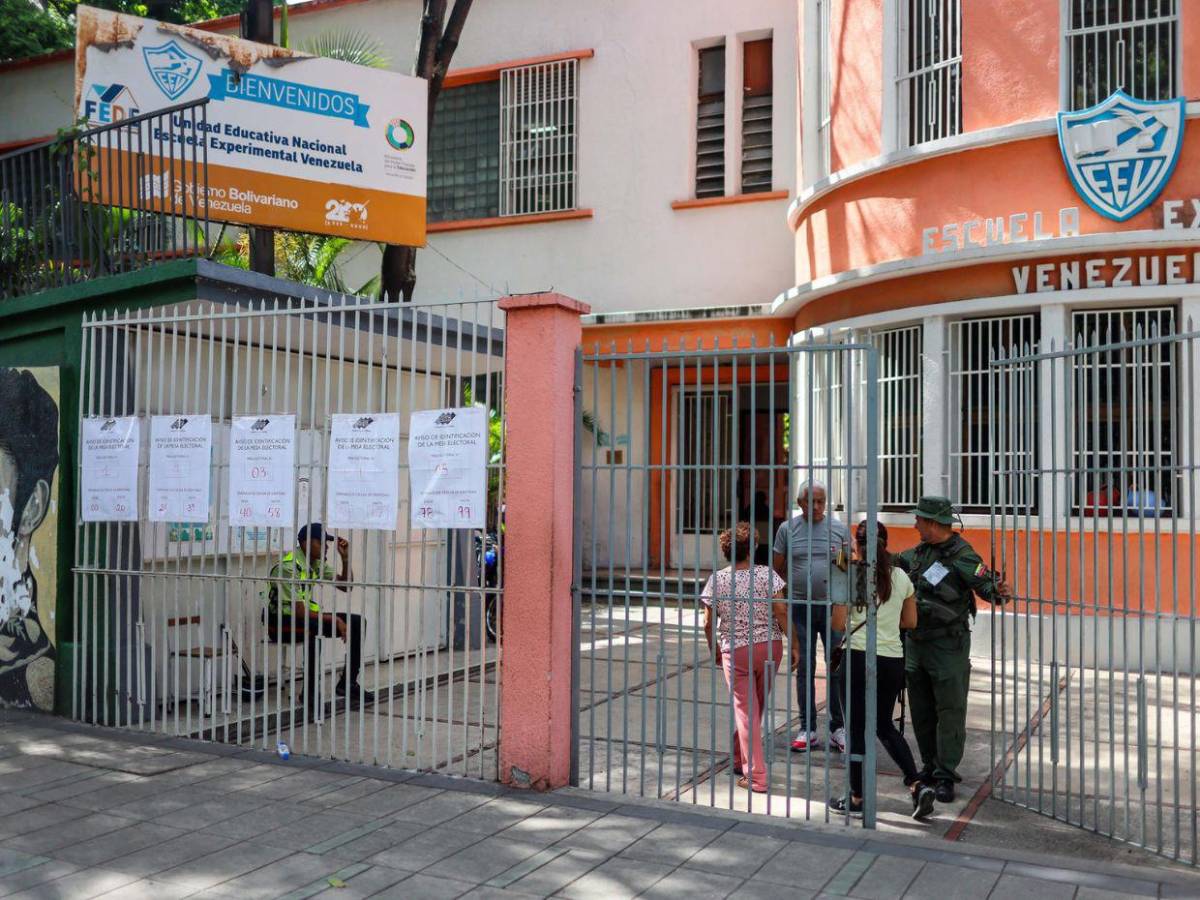 Poca afluencia en elecciones parlamentarias en Venezuela