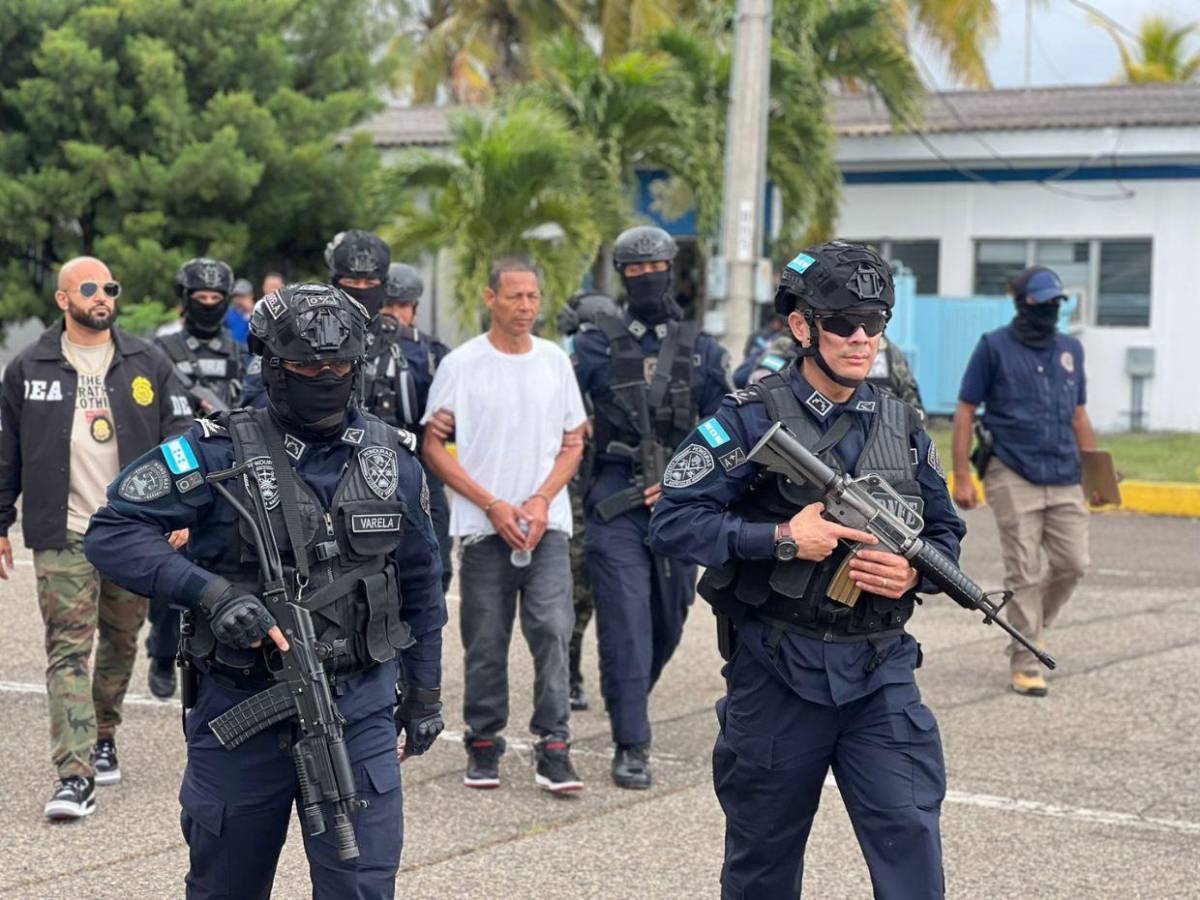 Custodiado por Fuerzas Especiales entregaron a la DEA a Gustavo Erazo