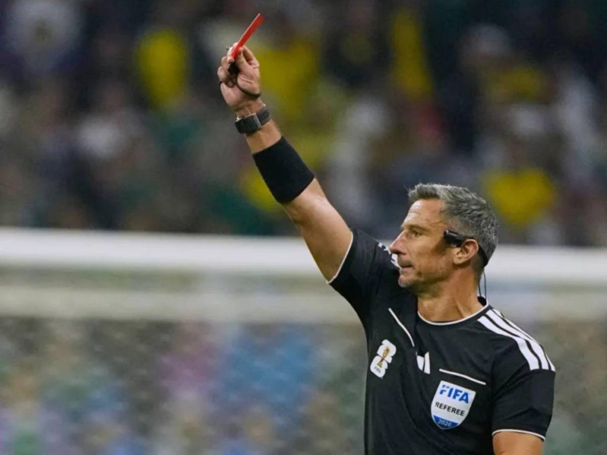 De estar preso a dirigir la final del Mundial 2026: ¿Quién es Slavko Vinčić, el árbitro del España vs Argentina?