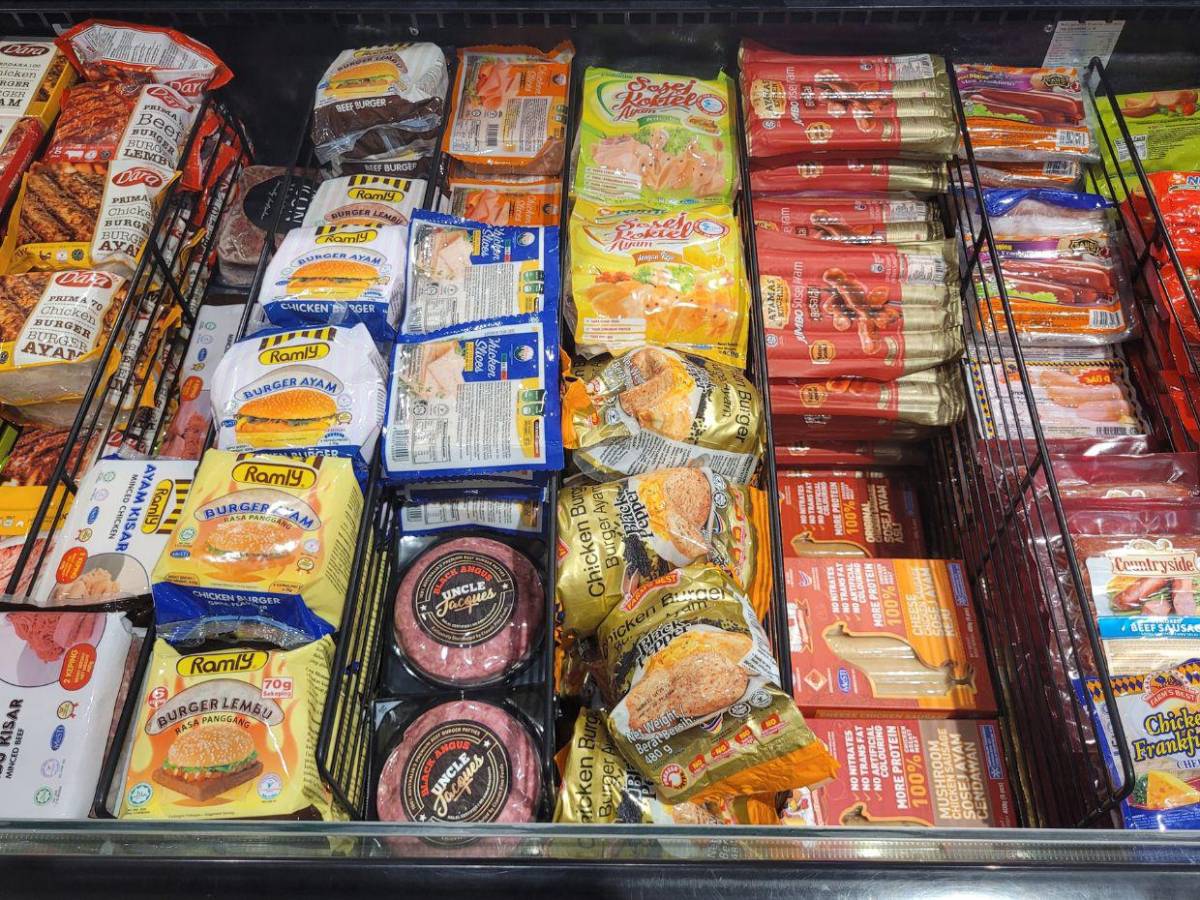 ¿Qué alimentos debes evitar para prevenir el cáncer de colon? Esto dicen expertos