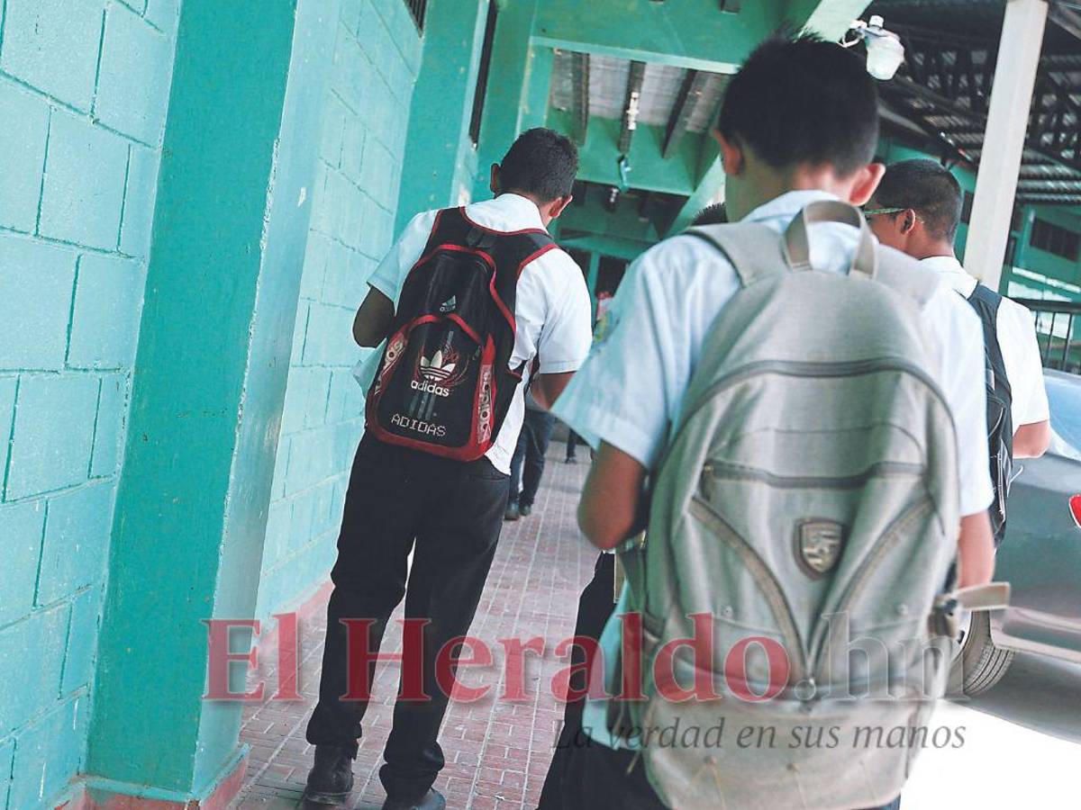 Estudiantes al borde de convertirse en una generación perdida