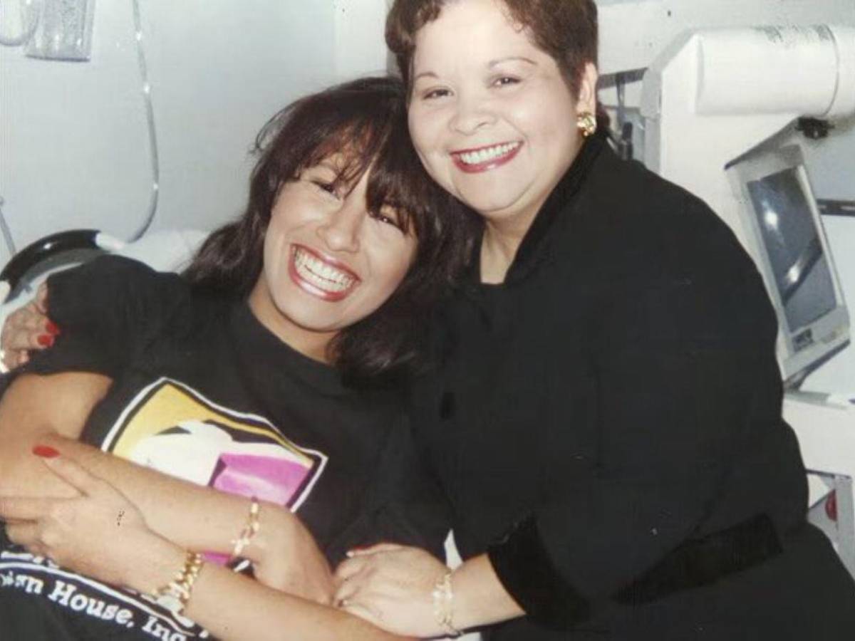 Yolanda Saldívar, asesina de Selena, en shock tras libertad condicional negada
