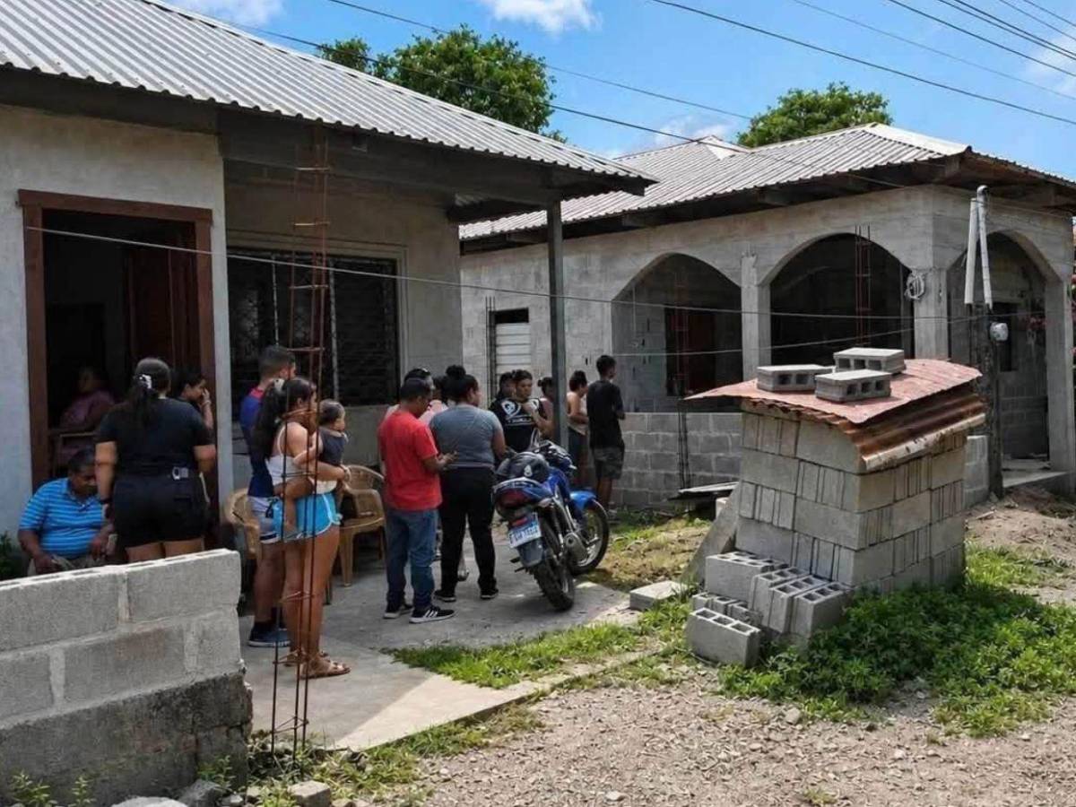 A uno lo mataron en el pasillo y a otro en una habitación: Rostros de hombres asesinados en La Ceiba