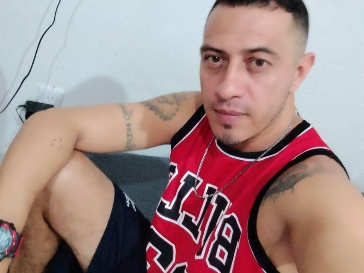 Fotos en celular de Axel Cerrato, mujer trans, habrían provocado triple crimen en El Cimarrón