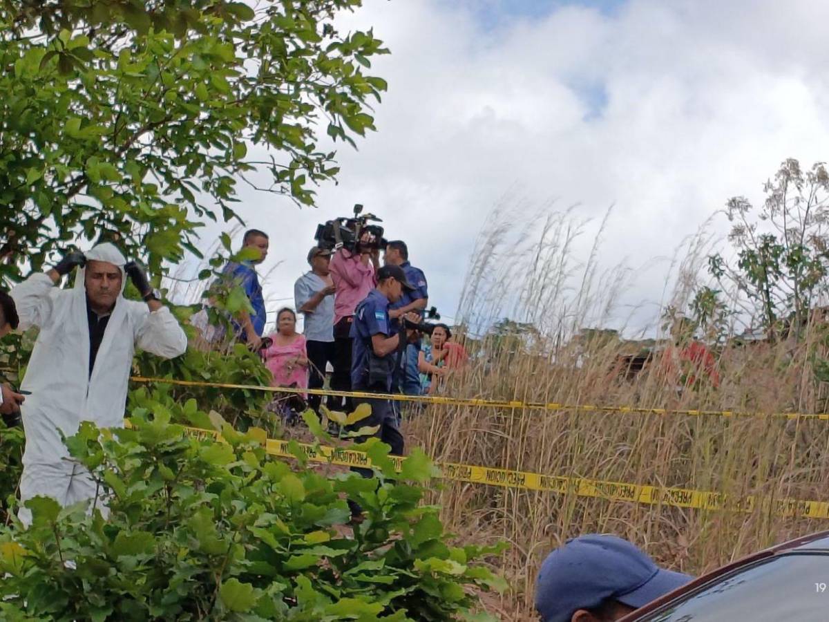 Palos, lazos y ropa: escena donde se encontró un cuerpo en descomposición en Nueva Suyapa