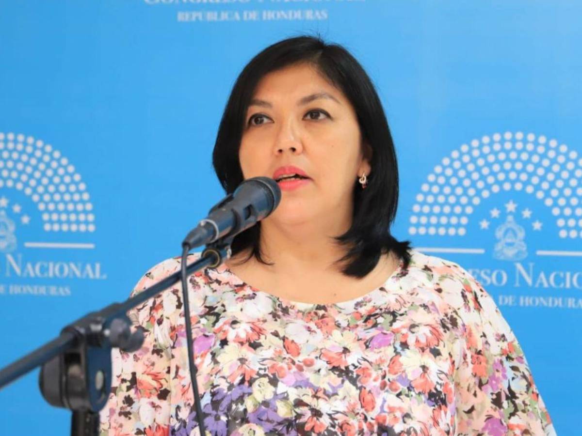 Grandes figuras que están quedando fuera en planillas de diputados