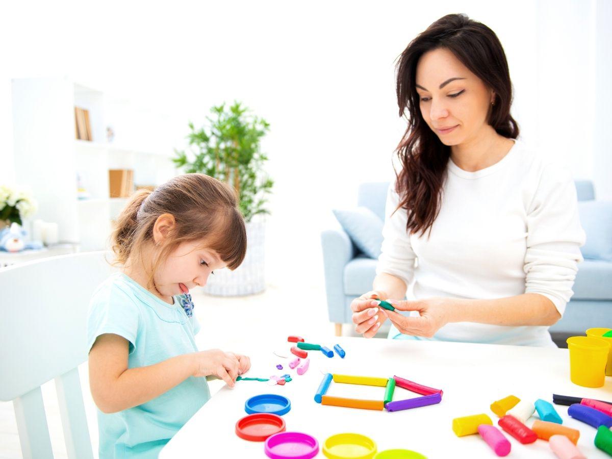 Plastilina, una herramienta que fomenta el bienestar de los niños
