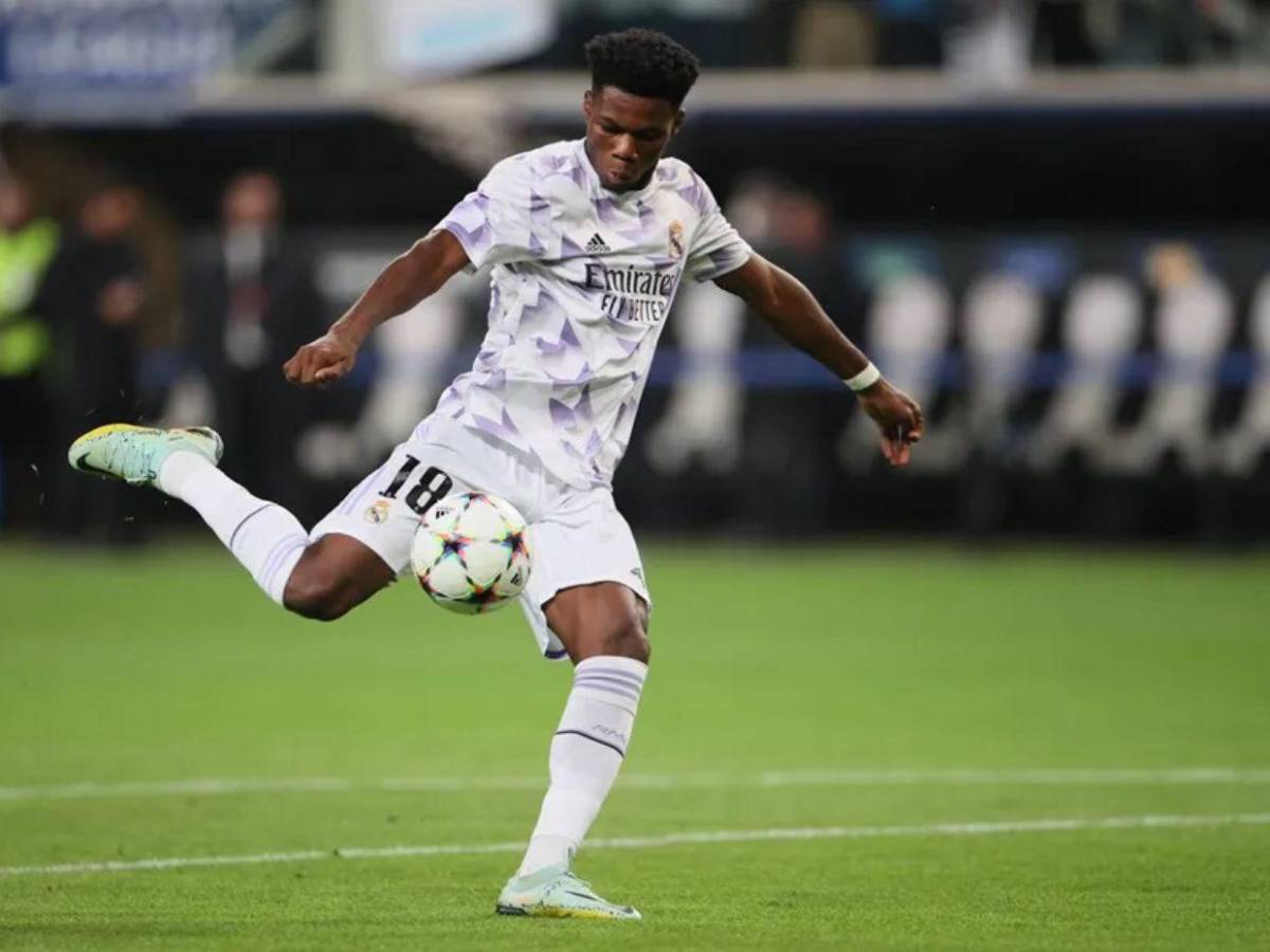 El posible 11 titular con el que saldría el Real Madrid contra Pachuca incluyendo fichajes