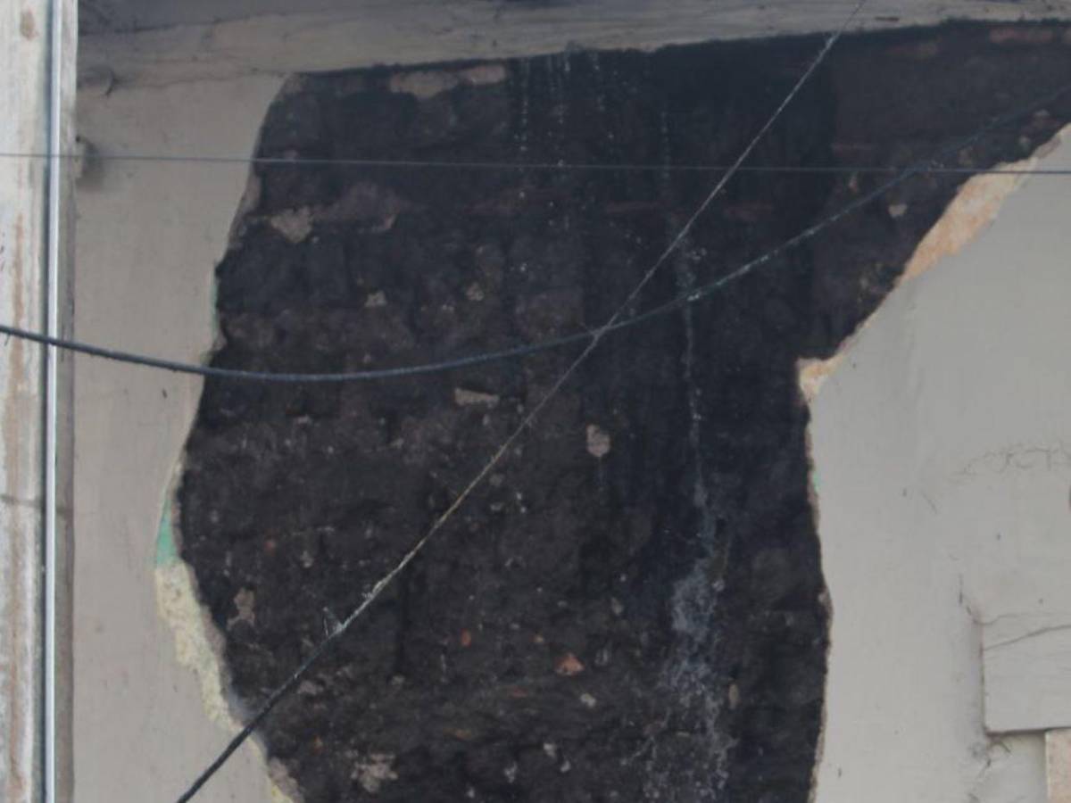 Histórico Chinda Díaz queda en escombros tras voraz incendio en el centro de la capital