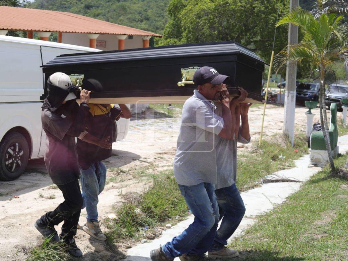 A un año de cumplir su sueño: Sepultan a Marvin Fernández, estudiante de Derecho asesinado en SPS