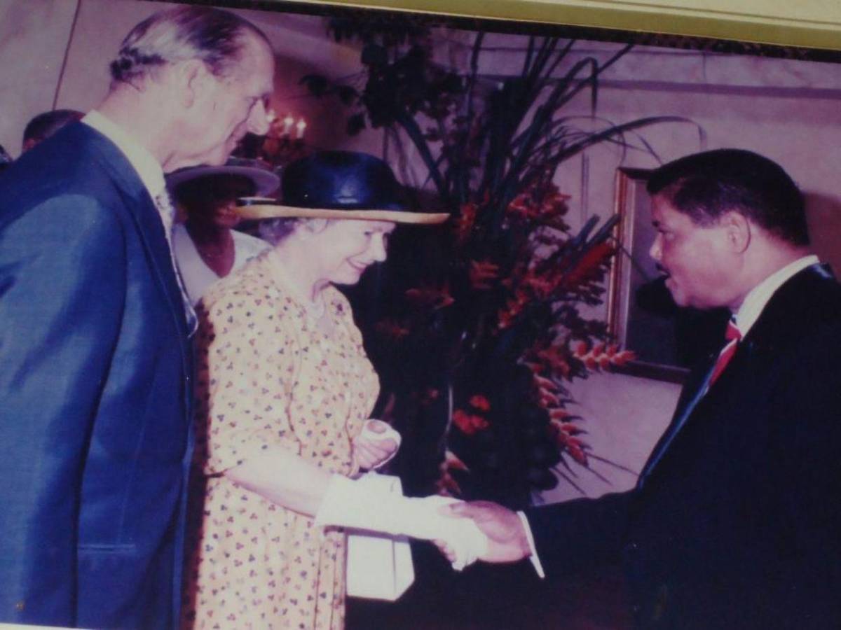 ¿Quién era Glen Solomon, exdiputado que impulsó el Día de la Biblia en Honduras?