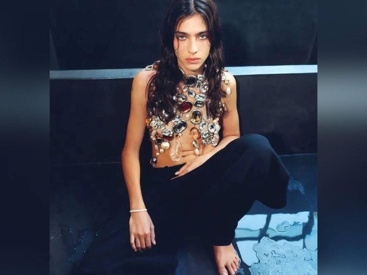 Loli Bahia, la modelo de belleza radiante que supuestamente conquistó a Rosalía