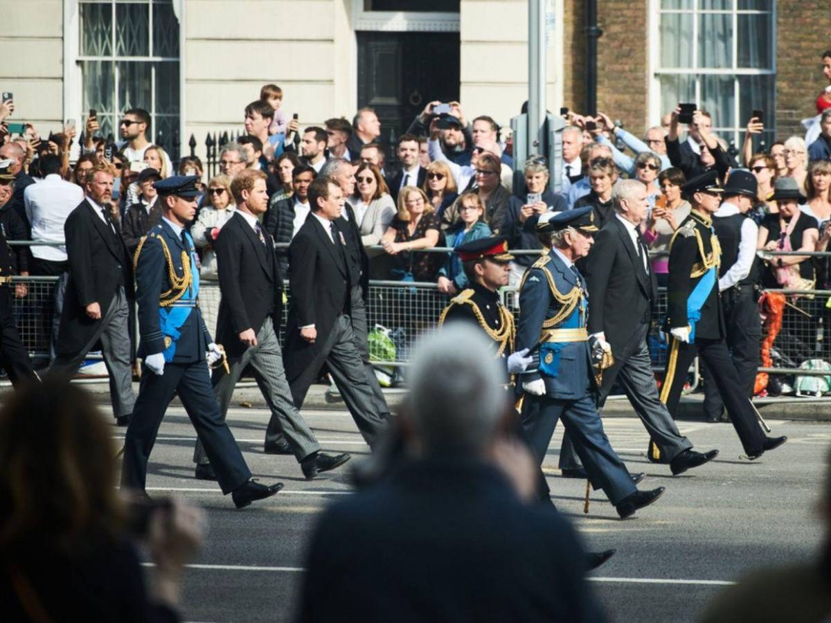 Revelan causa de muerte de la prima de William y Harry, Rosie Roche