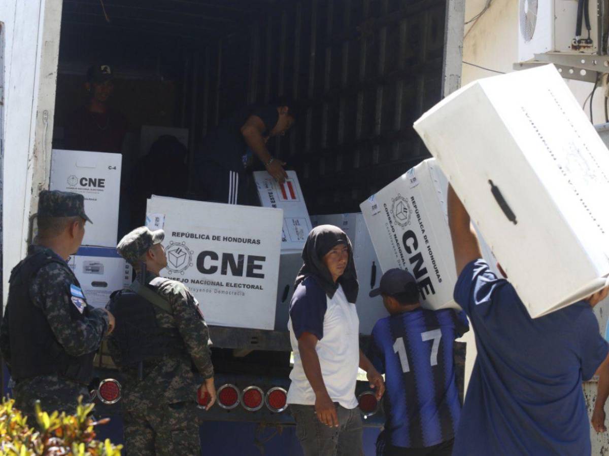 Llegan las maletas electorales a los diferentes municipios de Cortés y Yoro